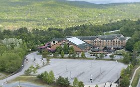 Great Escape Lodge & Indoor Waterpark